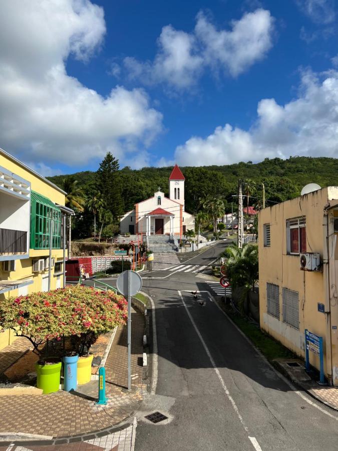 Ti Cabanon. Appartement vue mer à Deshaies. Exterior foto